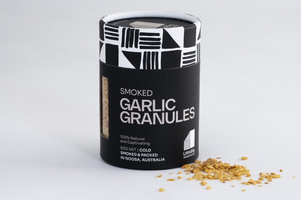 Smoked garlic granules